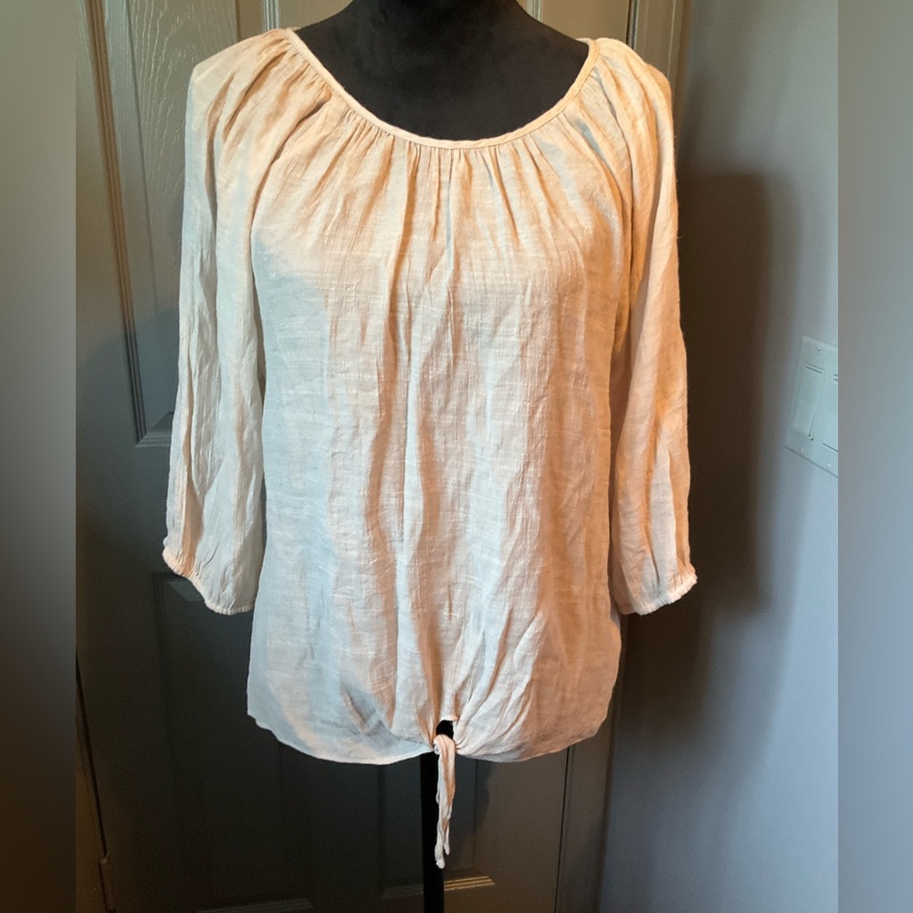 JM Collection M tan light weight top  with tie on bottom front